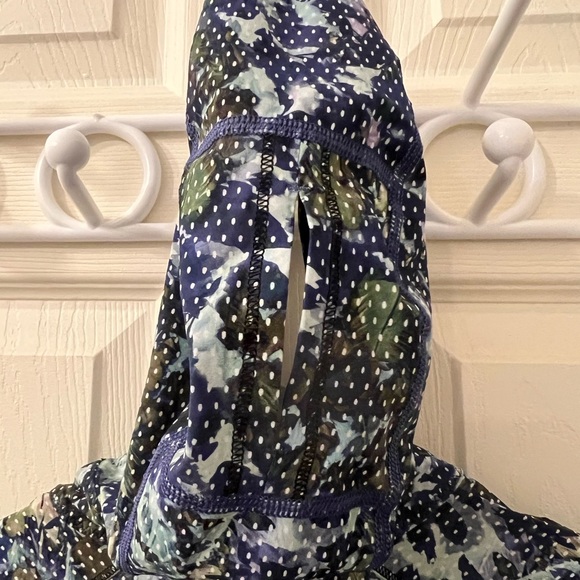 Lululemon Runbeam Hoodie - Picture 5 of 12